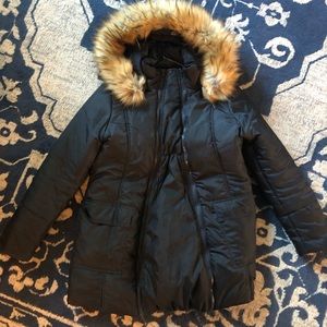 Maternity puffer jacket